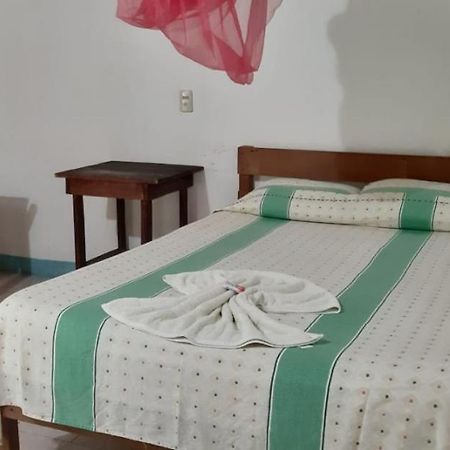 Centro Ecoturistico Ya'Ajche Hotell Lacanjá Exteriör bild