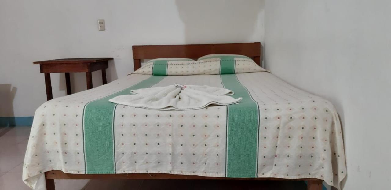 Centro Ecoturistico Ya'Ajche Hotell Lacanjá Exteriör bild