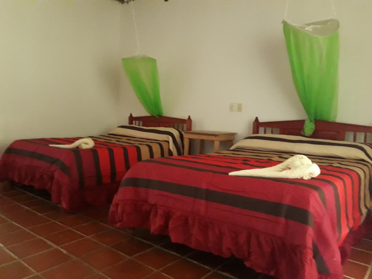 Centro Ecoturistico Ya'Ajche Hotell Lacanjá Exteriör bild